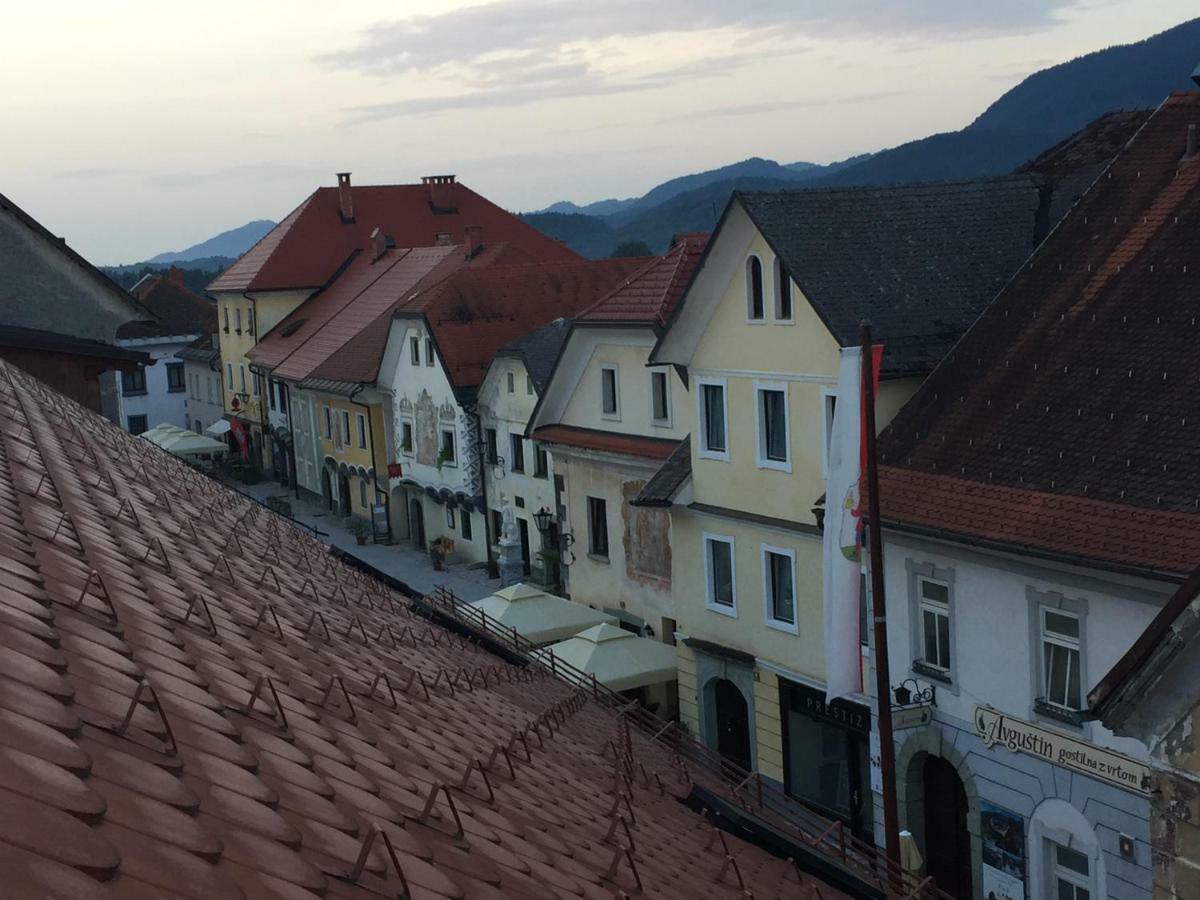 Apartma Linhartov Trg Radovljica Exteriör bild