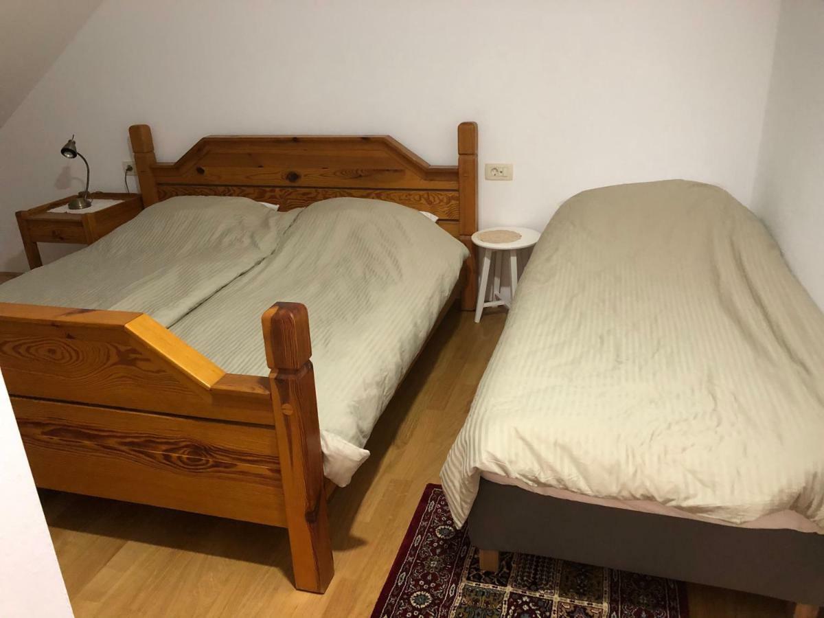 Apartma Linhartov Trg Radovljica Exteriör bild